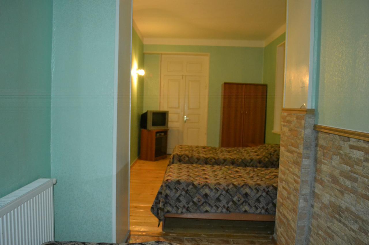 Hotel Gudauri Kvesheti Стая снимка